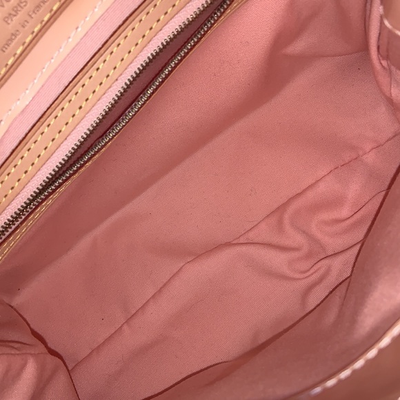 NWOT Authentic Louis Vuitton Vernis Reade Marshmallow Handbag - Picture 8 of 15